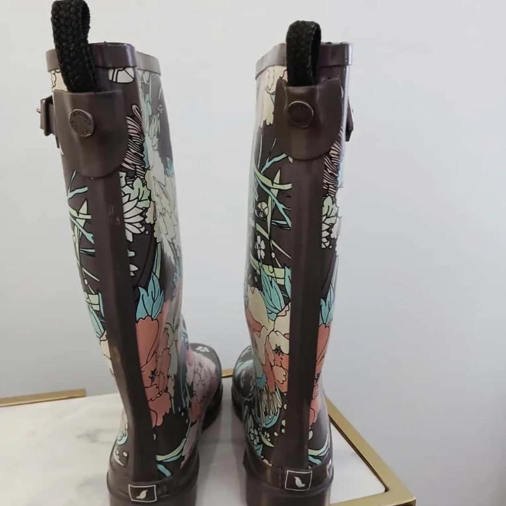 Sakroots Women’s Floral Print Rain Boots Size 6.